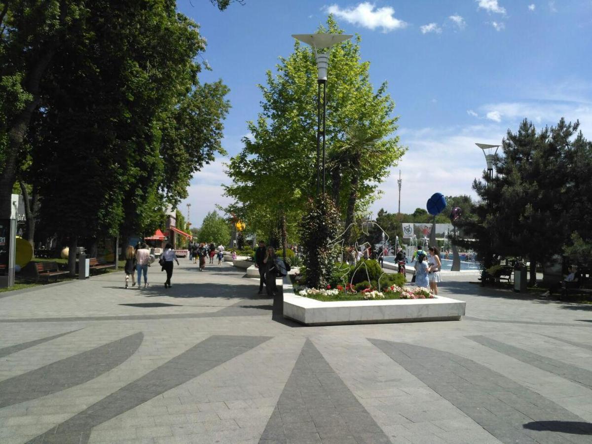 Большая Двухкомнатная Квартира В Центре Аркадии! Odessa Eksteriør billede